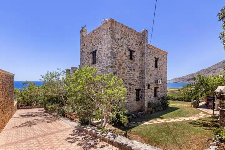 Traditional Stone House By The Sea... Kapetanianá Exteriör bild